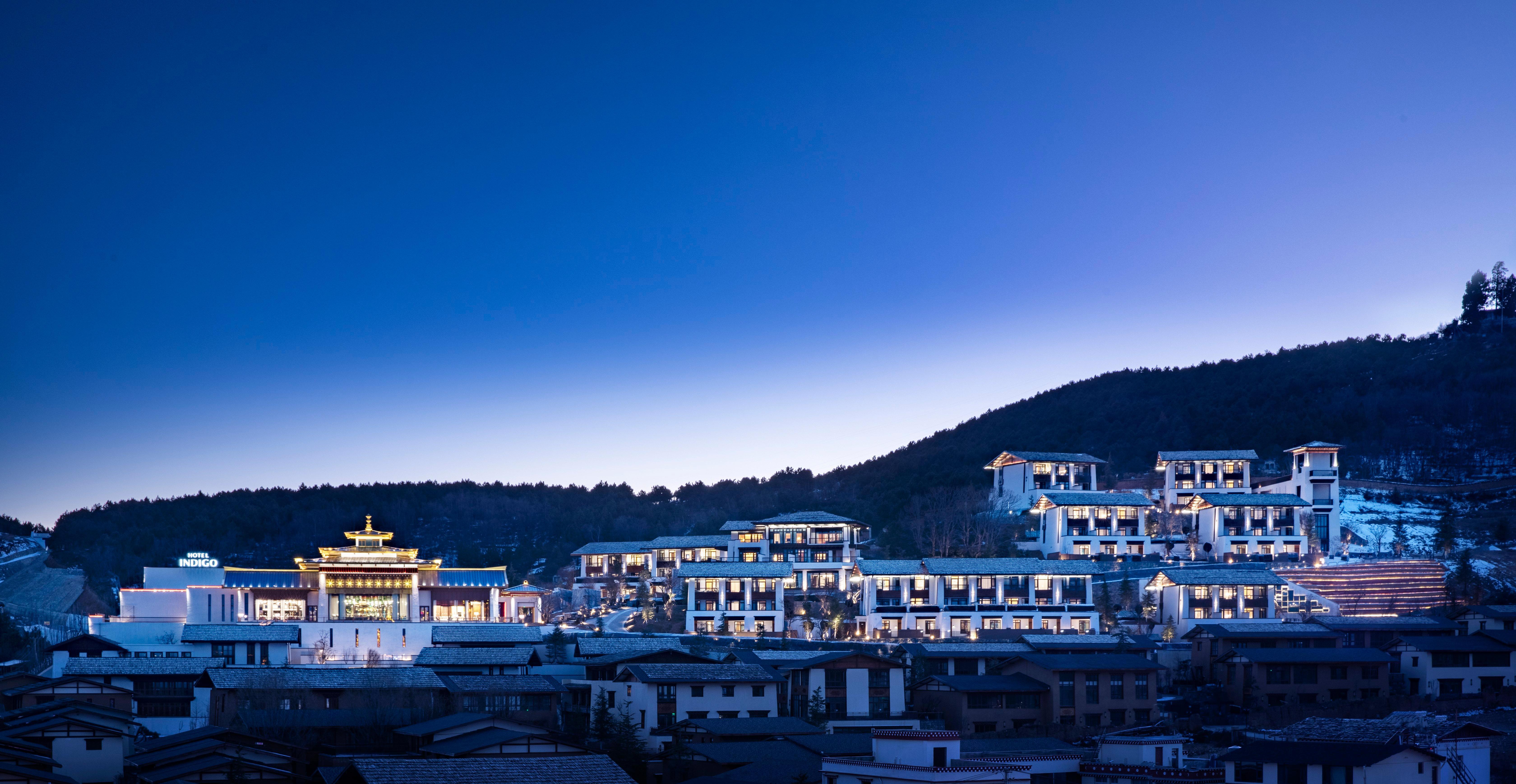 Hotel Indigo Diqing Moonlight City By Ihg Шангри-Ла Экстерьер фото